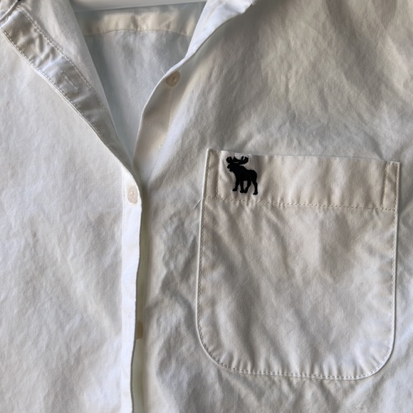 Abercrombie & Fitch button down - Picture 3 of 4
